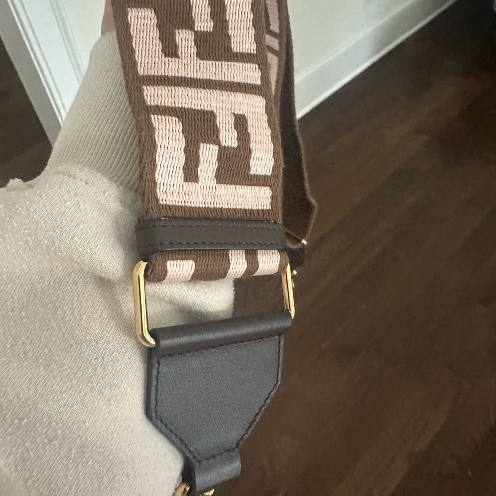 NWT Fendi strap you FF fabric bag strap in confetto pink and chocolate - Picture 6 of 6